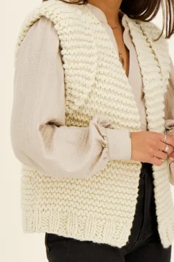 Beige Grof Gebreid Gilet Met Schoudervulling