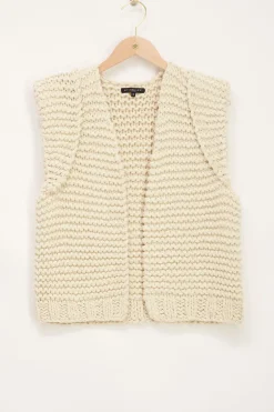 Beige Grof Gebreid Gilet Met Schoudervulling