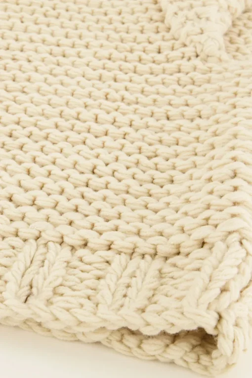 Beige Grof Gebreid Gilet Met Schoudervulling