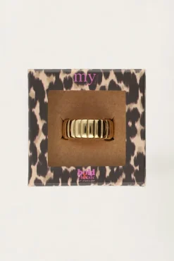 Bold Ring Met Ribbels