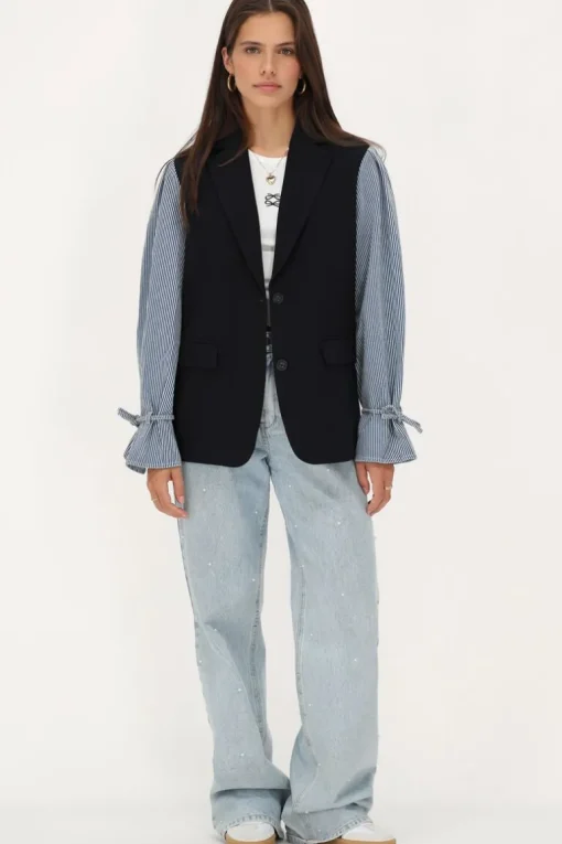 Donkerblauwe Blazer Met Gestreepte Mouwen