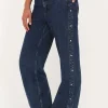 Donkerblauwe Jeans Met Studs Aan De Zijkant