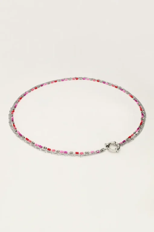 Driedubbele Ketting Met Rode En Roze Kralen