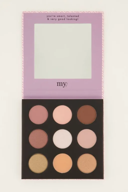 Essential Eyeshadow Palette