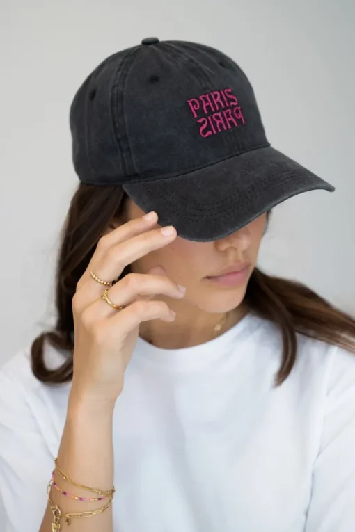Grijze Met Roze Glitter Pet "Paris Paris"