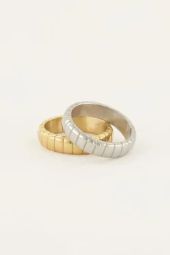 Iconic Smalle Ring Met Ribbels