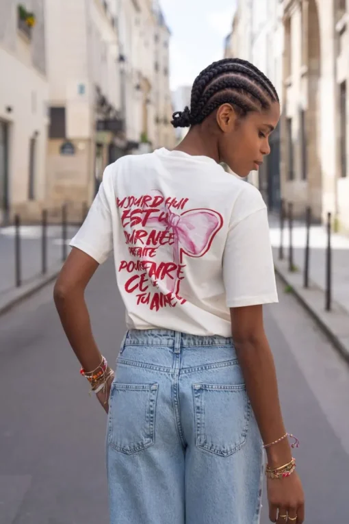 Off-white T-shirt Met Roze Strik