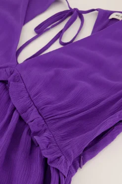 Paarse Jurk Met Lange Mouwen & Open Rug