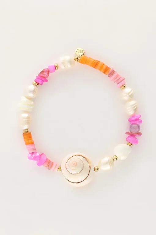 Parelarmband Met Roze Kralen En Schelp