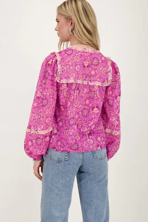 Roze Blouse Met Ruffles En Bloemenprint