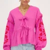 Roze Mousseline Blouse Met Embroidery En Strikjes