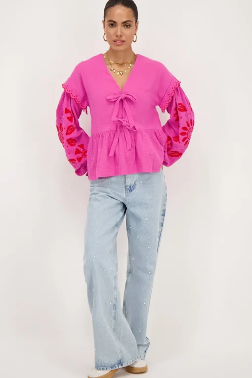 Roze Mousseline Blouse Met Embroidery En Strikjes