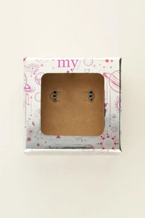Universe Studs Met Zwarte Rondjes