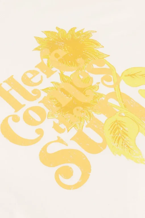 Wit T-shirt Here Comes The Sun Geel