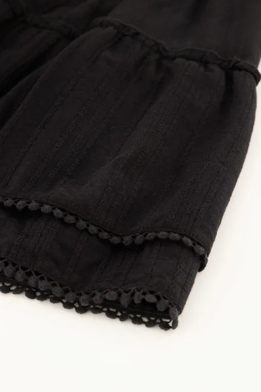 Zwart Rokje Met Pompons