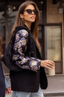 Zwarte Blazer Met Jacquard Mouwen