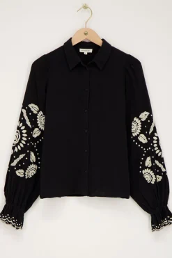 Zwarte Blouse Met Beige Embroidery