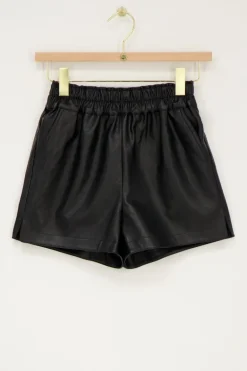 Zwarte Leatherlook Short Met Elastieken Band