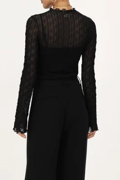 Zwarte Mesh Top Met Flared Mouwen & Structuur