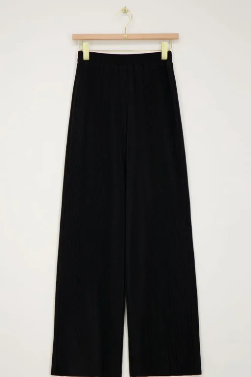 Zwarte Plissé Broek Met Elastiek