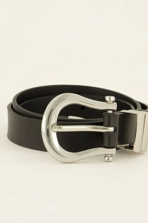 Zwarte Riem Basic Met Zilveren Gesp