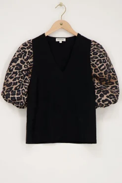 Zwarte Top Met Panterprint Mouwtjes