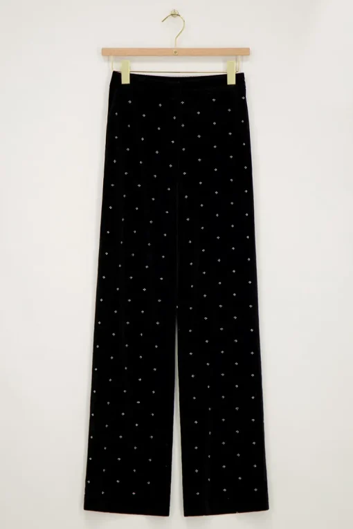 Zwarte Velvet Pantalon Met Kraaltjes