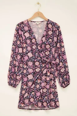 Zwarte Wikkeljurk Met Lila En Roze Bloemen