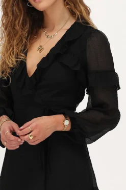 Zwarte Wikkeljurk Met Ruffles