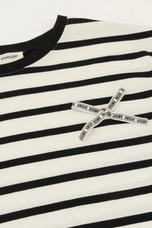 Zwart-wit Gestreept T-shirt Met ""Amour"" Strikje