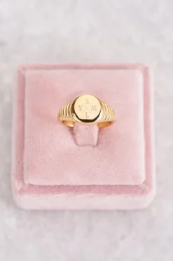 Atelier Zegelring Met Ribbels