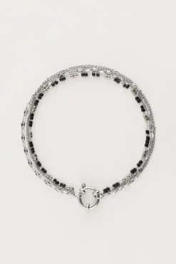Driedubbele Armband Met Zwarte Kralen