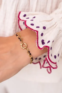 Driedubbele Armband Met Zwarte Kralen