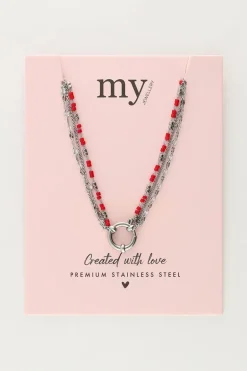 Driedubbele Ketting Met Rode Kralen