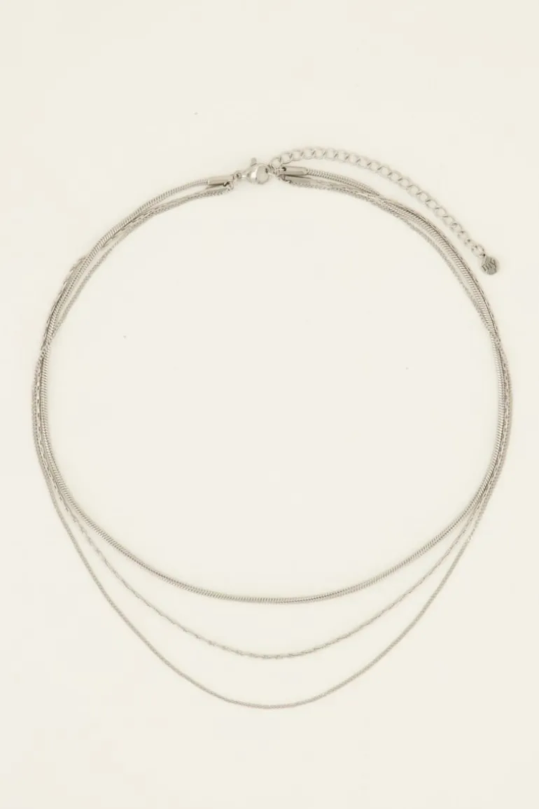 Minimalistische Driedubbele Ketting