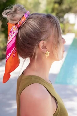 Oranje Sjaal Met Bloemen