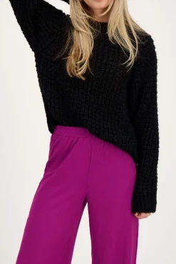 Paarse Wide Leg Broek Met Structuur