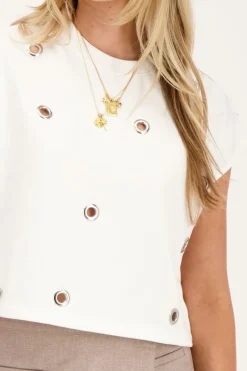 Witte Mouwloze Top Met Sierringen