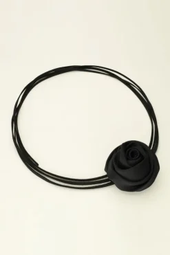 Zwarte Koord Choker Met Satijnen Bloem